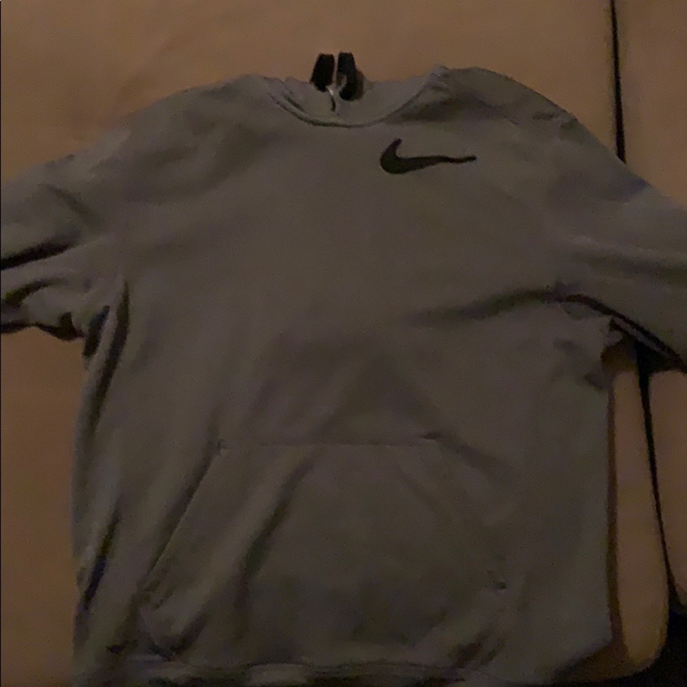 Men’s Grey Nike hoodie
